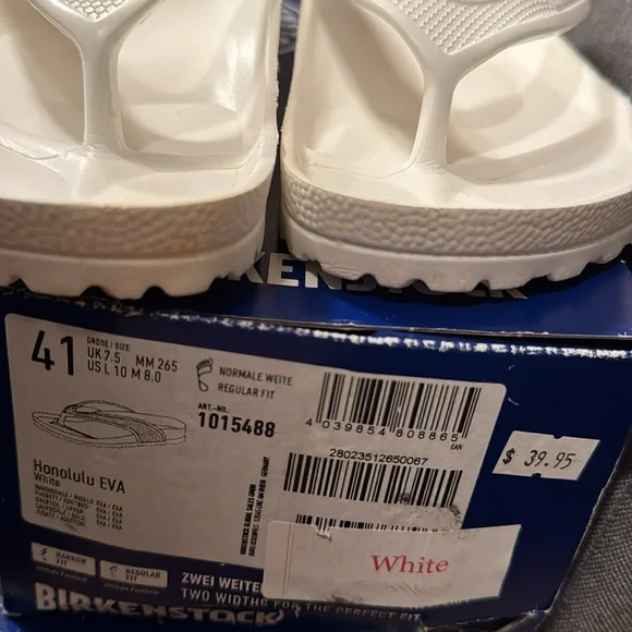 Birkenstock Women's White Sandals - Picture 7 of 7